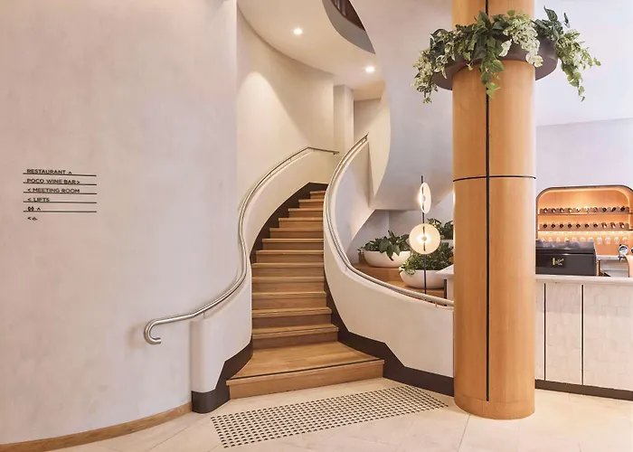 Rydges Australia Square
